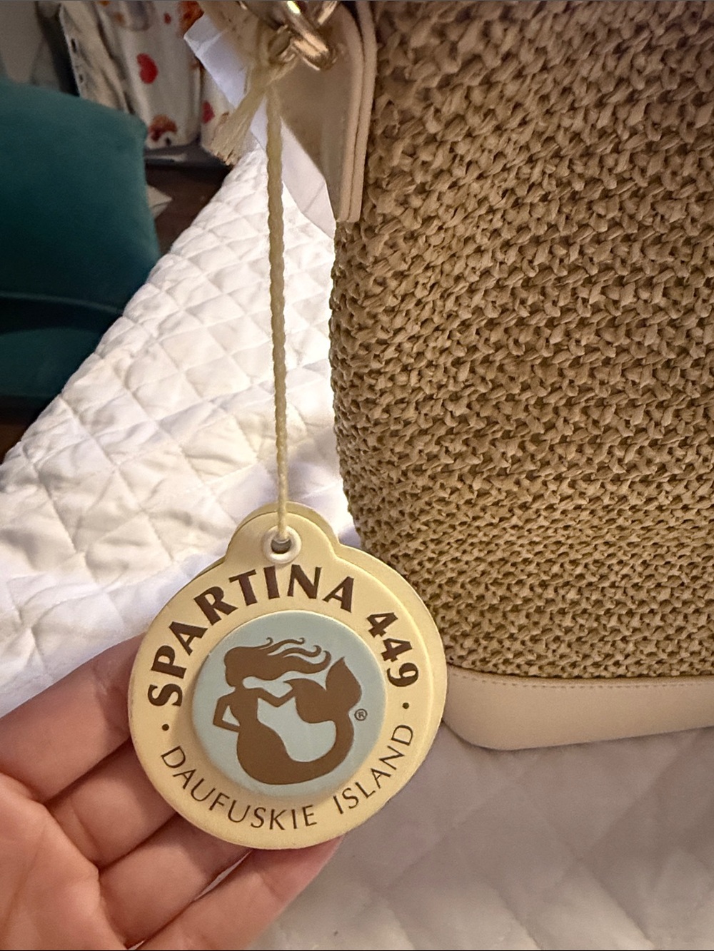 Spartina 449 Straw Crossbody with Cream Trim and Bamboo Accent - Picture 2 of 9